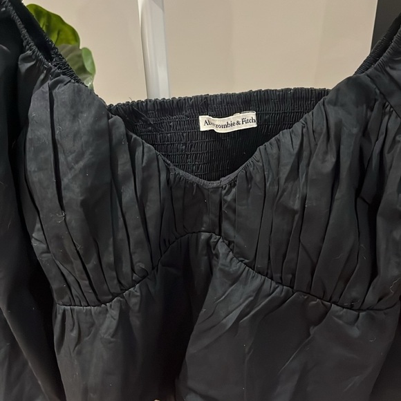 Abercrombie + Fitch | Pleated Long Sleeve - Picture 8 of 12